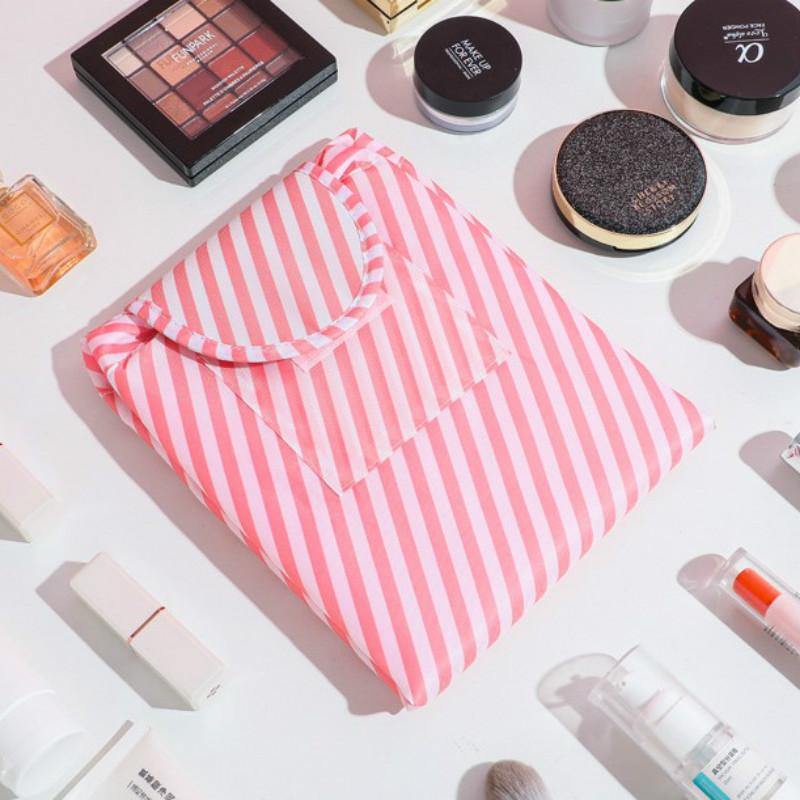 Magic Make-up Bag - Trends & Meer